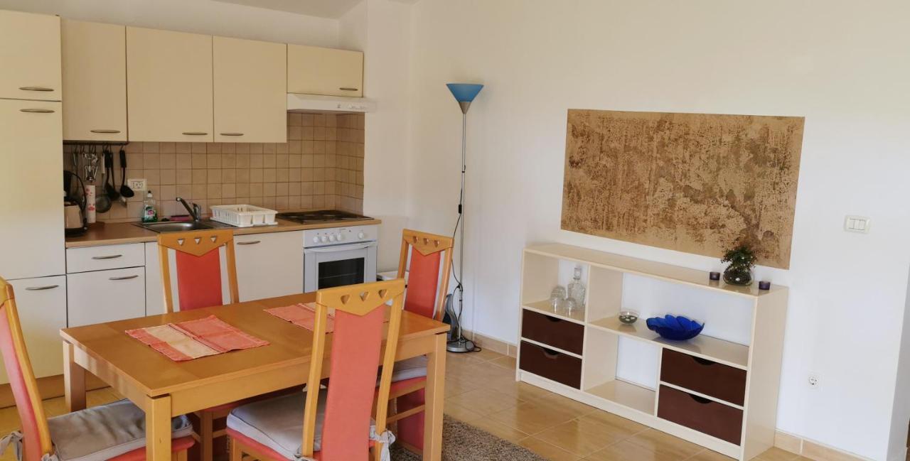 Apartment Cota Vinkuran Kültér fotó