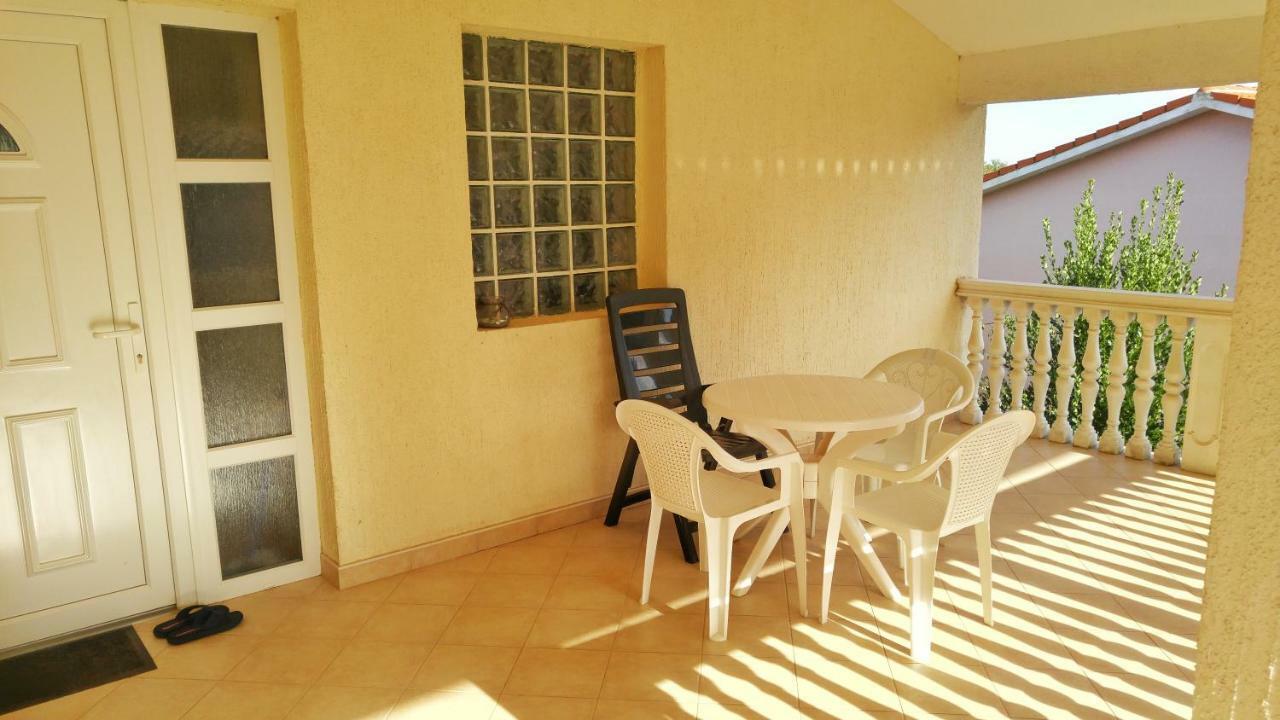 Apartment Cota Vinkuran Kültér fotó