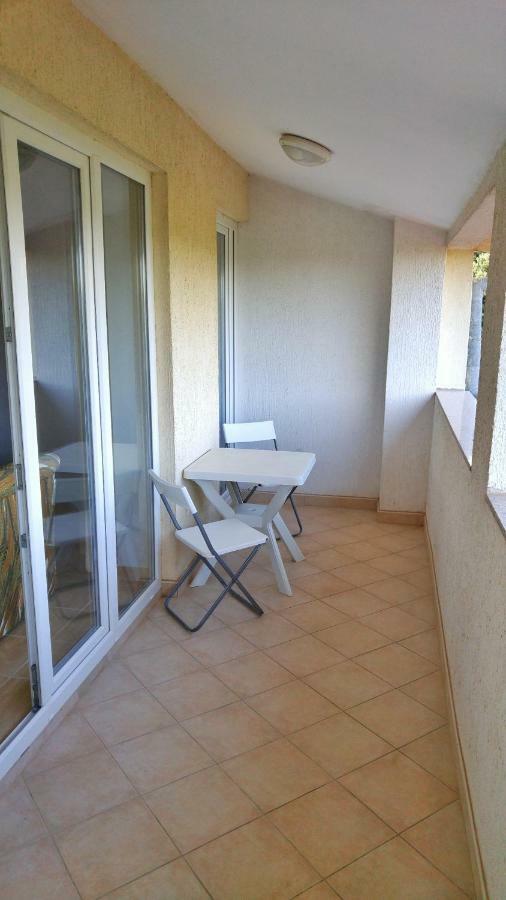 Apartment Cota Vinkuran Kültér fotó